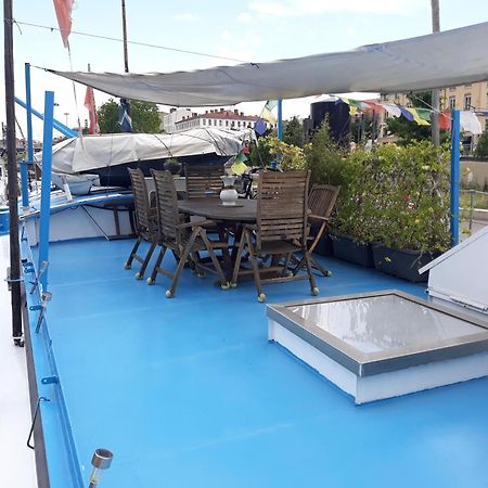 Peniche L Oiseau Bleu Lägenhet Lyon Exteriör bild